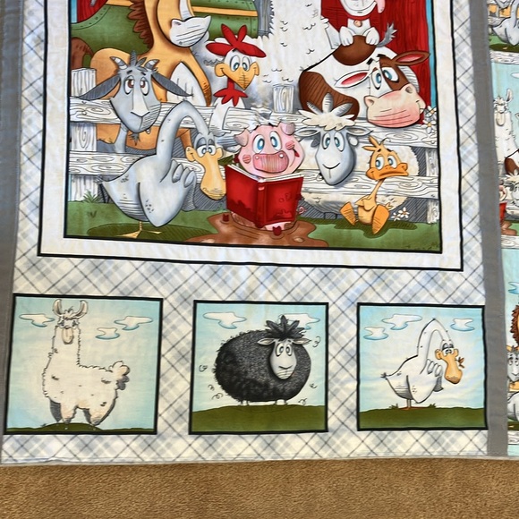 FARMYARD TAILS BLANKET, LLAMA,HORSE,COW,GOOSE,GOAT, PIG, DUCK,ROOSTER, SHEEP,DOG - Picture 12 of 12